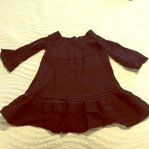 Coverup, off the shoulder